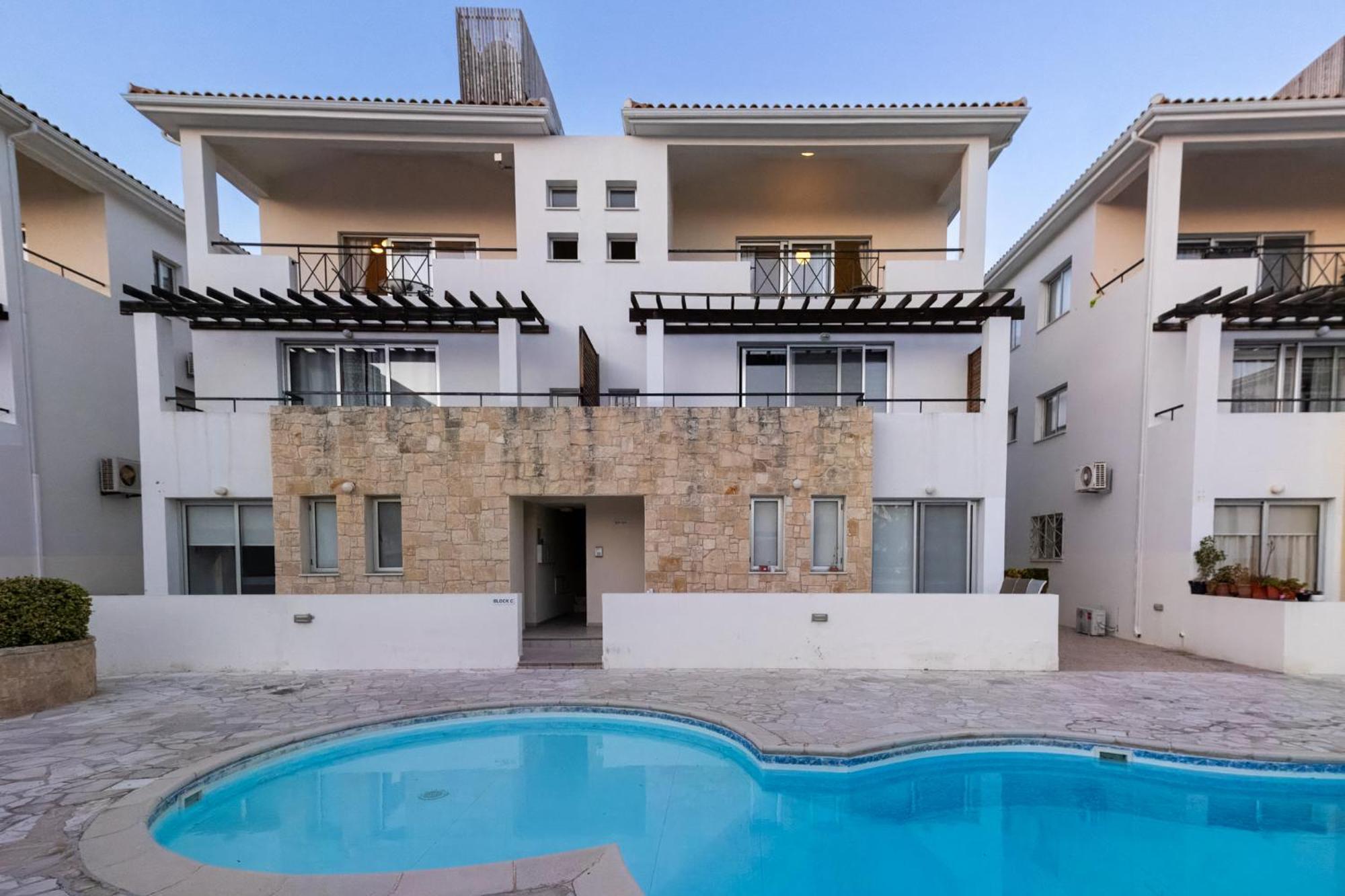 Nefeli Blue-Horizon 2B, Pool, Suites, Big Balconies Paphos Exterior photo