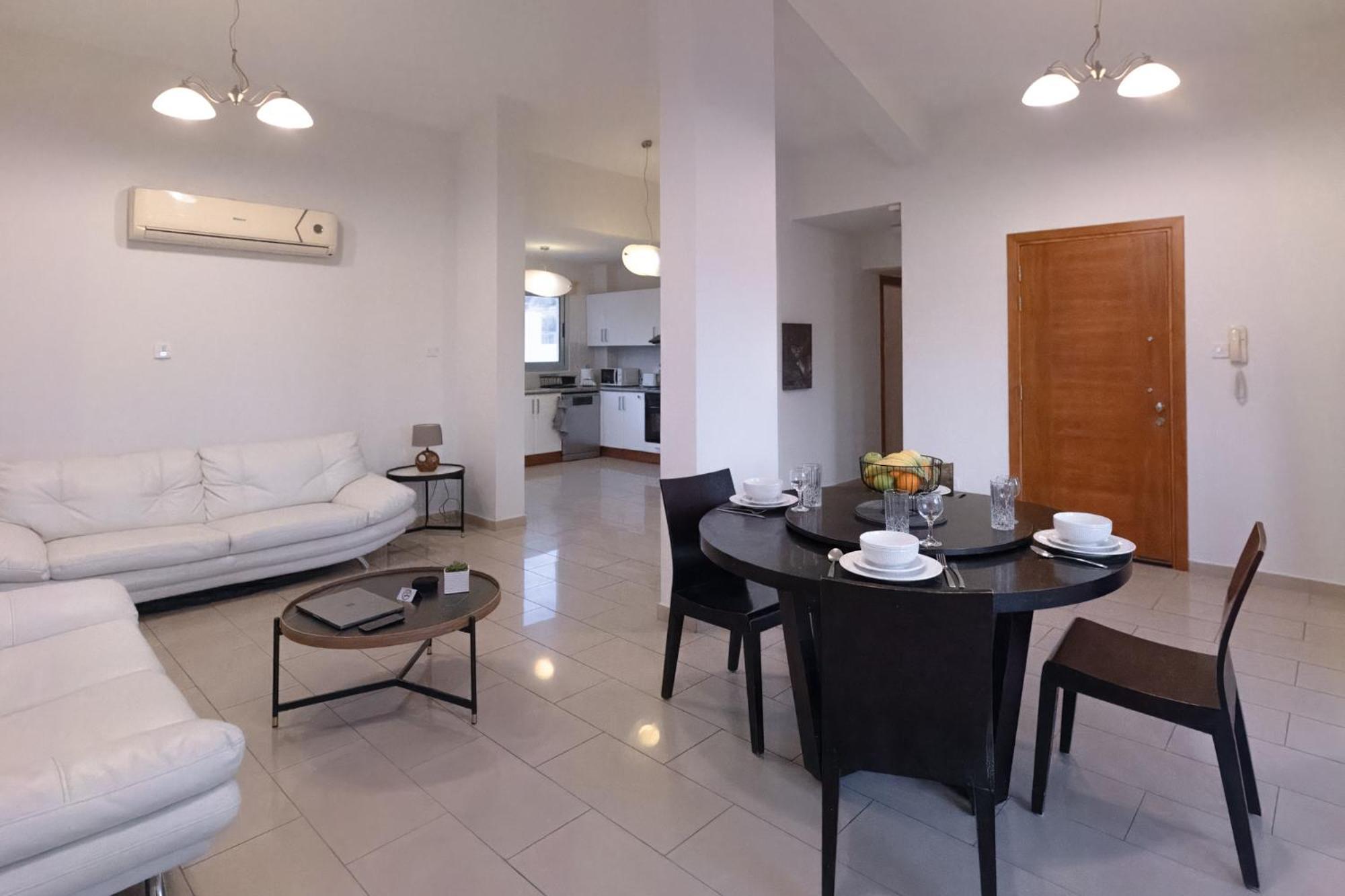Nefeli Blue-Horizon 2B, Pool, Suites, Big Balconies Paphos Exterior photo